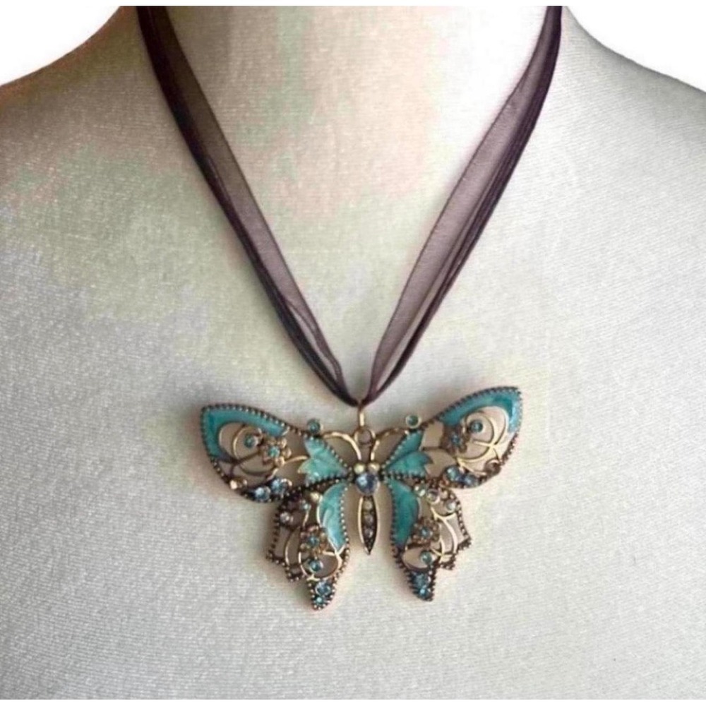 Gorgeous Oil Bronzed Butterfly Pendant Ribbon Necklace - Brand new